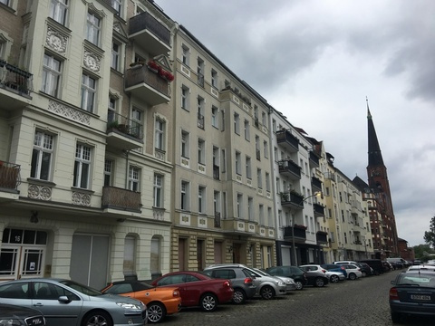 Etagenwohnung kaufen in Berlin