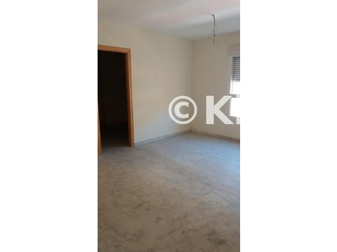 Etagenwohnung kaufen in Malaga, 107 m² Wohnfläche, 4 Zimmer