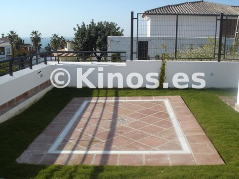 Villa kaufen in Rincón de la Victoria, 501 m² Grundstück, 287 m² Wohnfläche, 5 Zimmer
