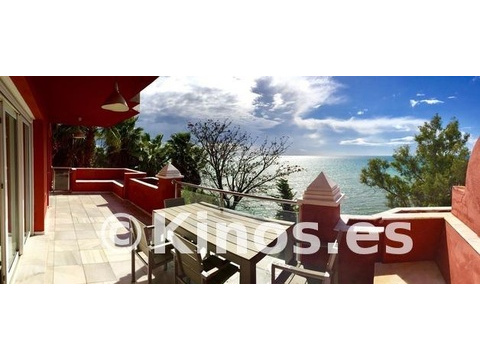 Etagenwohnung kaufen in Estepona, 100 m² Wohnfläche, 3 Zimmer