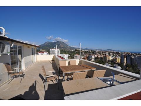 Penthousewohnung kaufen in Alanya, 180 m² Wohnfläche, 5 Zimmer