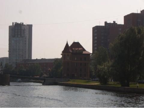 Etagenwohnung kaufen in Kaliningrad, 76 m² Wohnfläche, 3 Zimmer