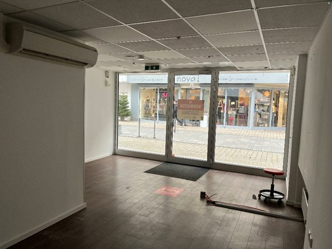 Verkaufsraum/Büro