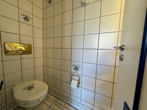 Gäste-WC EG