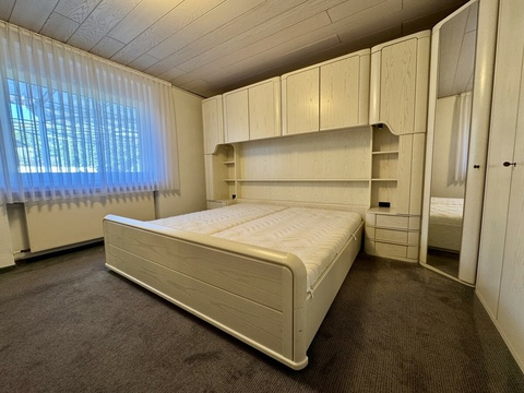 Zimmer IV EG