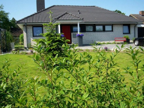 Haus Kaufen In Schashagen 1 100 M Grundstuck 135 M Wohnflache
