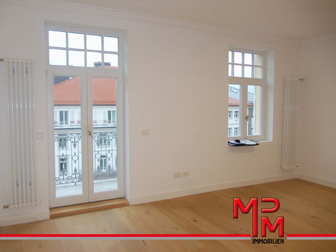 Etagenwohnung mieten in Baden-Baden, mit Garage, 95 m² Wohnfläche, 3,5 Zimmer