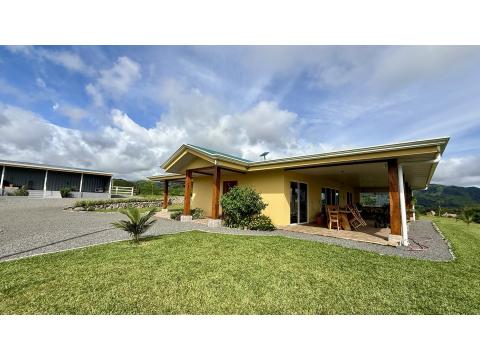 Einfamilienhaus kaufen in Miramar, 5.000 m² Grundstück, 90 m² Wohnfläche, 3 Zimmer