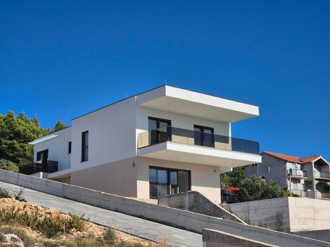 Villa kaufen in Šibenik, mit Garage, mit Stellplatz, 720 m² Grundstück, 364 m² Wohnfläche, 5 Zimmer