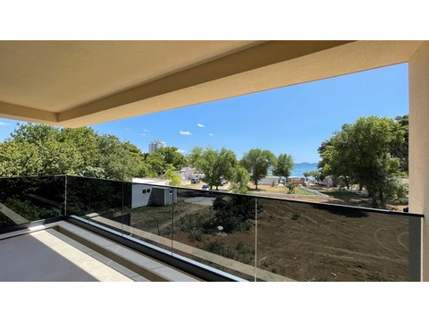 Wohnung kaufen in Vodice, mit Stellplatz, 105 m² Wohnfläche, 4 Zimmer