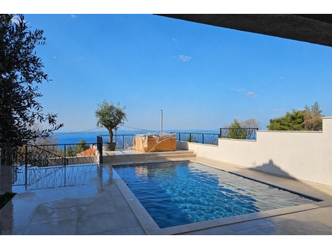 Einfamilienhaus kaufen in Split, 430 m² Grundstück, 200 m² Wohnfläche, 5 Zimmer