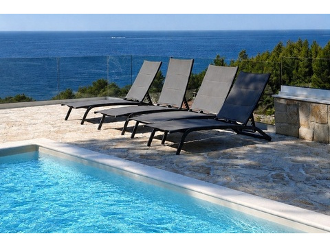 Strandhaus kaufen in Hvar, 200 m² Grundstück, 155 m² Wohnfläche, 3 Zimmer