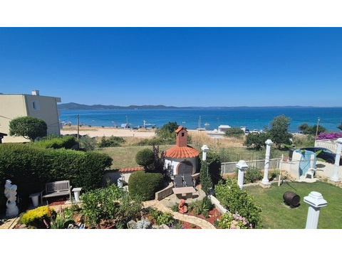 Haus kaufen in Zadar, mit Stellplatz, 540 m² Grundstück, 426 m² Wohnfläche, 10 Zimmer