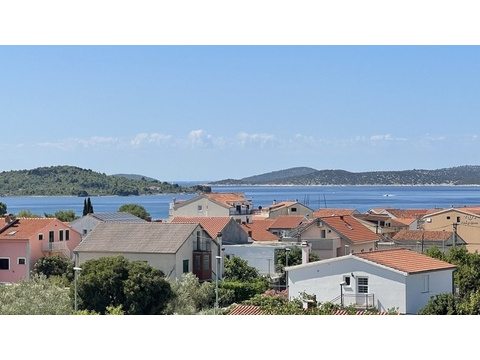 Meerblick mit Inselpanorama von der Wohnung in Vodice Kroatien