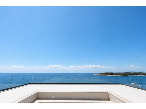 Villa kaufen in Hvar, mit Garage, mit Stellplatz, 200 m² Grundstück, 400 m² Wohnfläche, 5 Zimmer