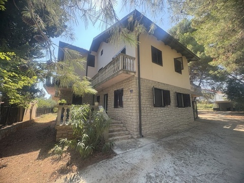 Einfamilienhaus kaufen in Zadar, mit Garage, 1.405 m² Grundstück, 6 Zimmer