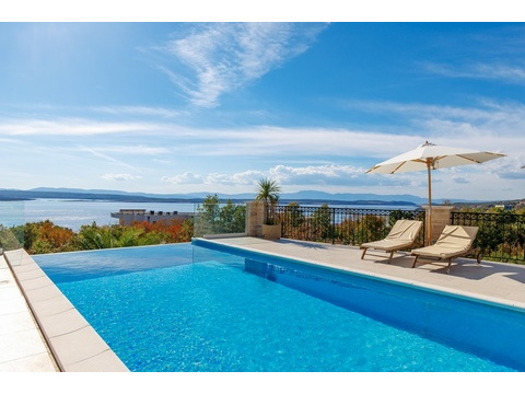 Villa kaufen in Crikvenica, mit Garage, mit Stellplatz, 1.000 m² Grundstück, 358 m² Wohnfläche