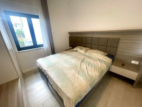 Schlafzimmer mit Doppelbett