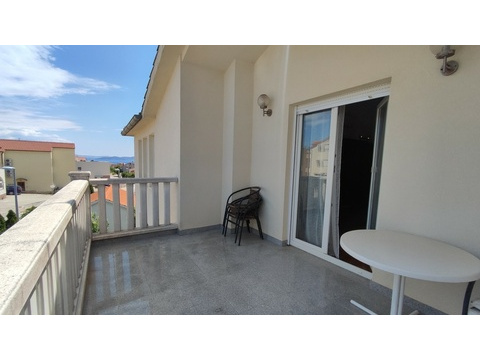 Terrasse einer oberen Wohnung