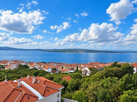 Etagenwohnung kaufen in Crikvenica, 85 m² Wohnfläche, 4 Zimmer