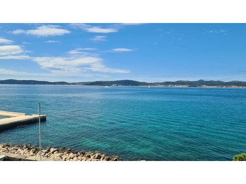 Etagenwohnung kaufen in Zadar, 151 m² Wohnfläche, 4 Zimmer