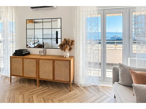 Etagenwohnung kaufen in Split, 123 m² Wohnfläche, 5 Zimmer