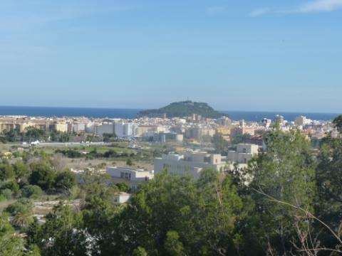 Grundstück kaufen in Denia, 50.000 m² Grundstück