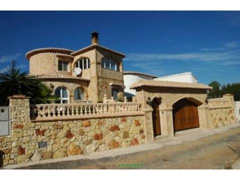 Villa kaufen in Pedreguer, 460 m² Grundstück, 210 m² Wohnfläche, 4 Zimmer