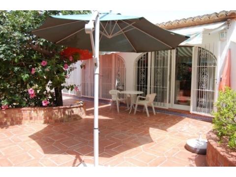 Villa kaufen in Denia, 875 m² Grundstück, 150 m² Wohnfläche, 3 Zimmer