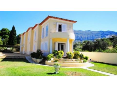 Villa kaufen in Denia, 940 m² Grundstück, 237 m² Wohnfläche, 5 Zimmer