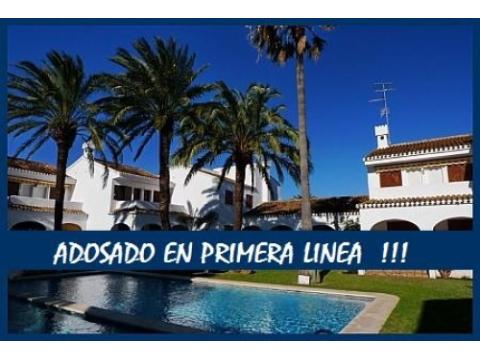 Reihenhaus kaufen in Denia, 141 m² Wohnfläche, 4 Zimmer