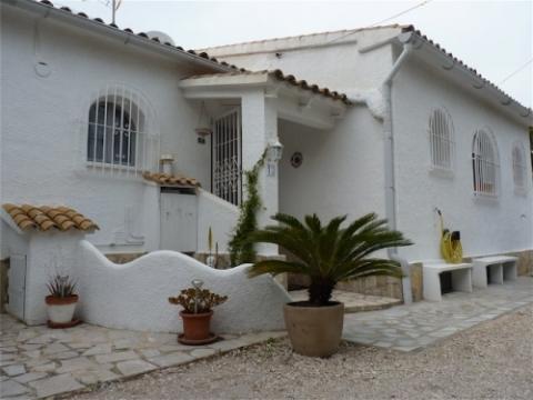Reihenhaus kaufen in Denia, 160 m² Grundstück, 145 m² Wohnfläche, 4 Zimmer