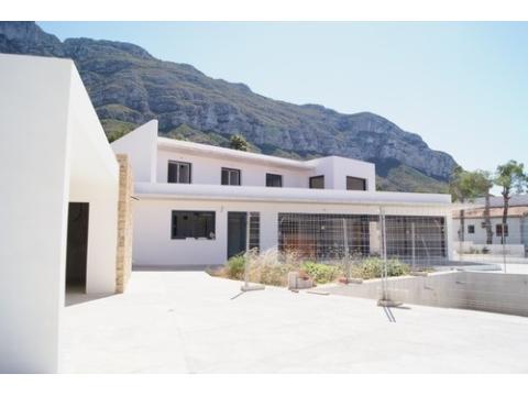 Villa kaufen in Denia, 1.700 m² Grundstück, 422 m² Wohnfläche, 5 Zimmer