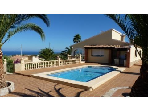 Villa kaufen in Denia, 800 m² Grundstück, 135 m² Wohnfläche, 3 Zimmer