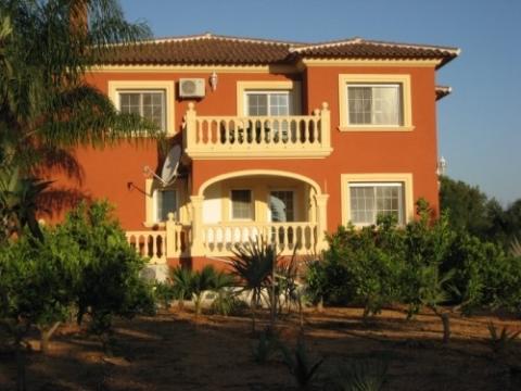 Landhaus kaufen in Denia, 12.000 m² Grundstück, 340 m² Wohnfläche, 4 Zimmer