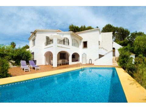 Villa kaufen in Denia, 914 m² Grundstück, 195 m² Wohnfläche, 3 Zimmer