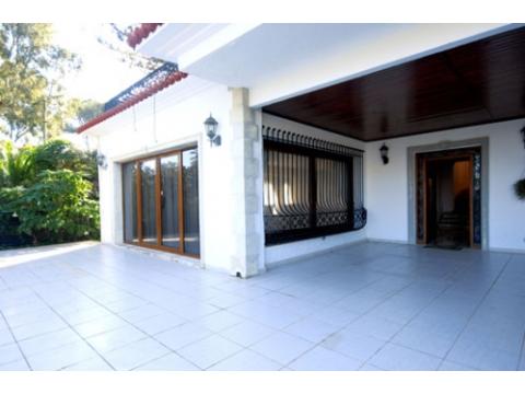 Villa kaufen in Denia, 2.500 m² Grundstück, 500 m² Wohnfläche, 4 Zimmer