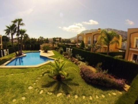 Reihenhaus kaufen in Denia, 130 m² Grundstück, 95 m² Wohnfläche, 3 Zimmer