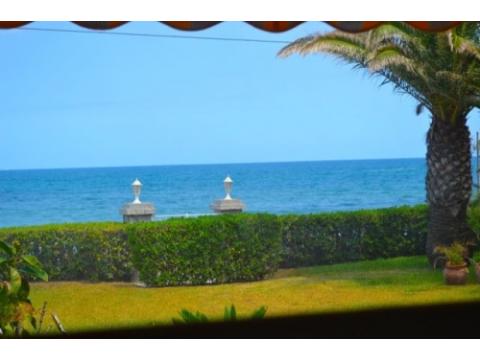 Villa kaufen in Denia, 2.200 m² Grundstück, 300 m² Wohnfläche, 5 Zimmer
