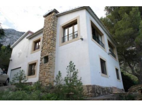Villa kaufen in Denia, 680 m² Grundstück, 170 m² Wohnfläche, 4 Zimmer