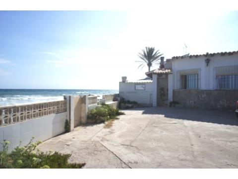 Reihenhaus mieten in Denia, 86 m² Wohnfläche, 4 Zimmer