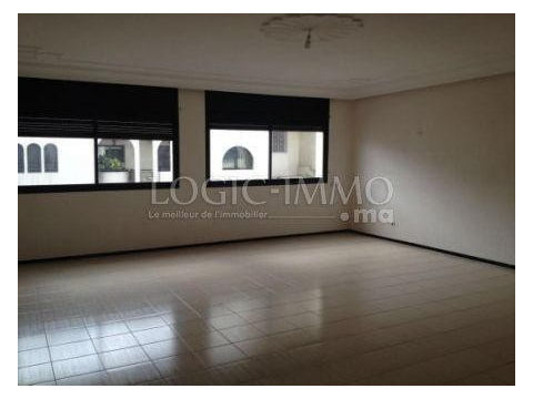 Etagenwohnung kaufen in Casablanca, 3 Zimmer