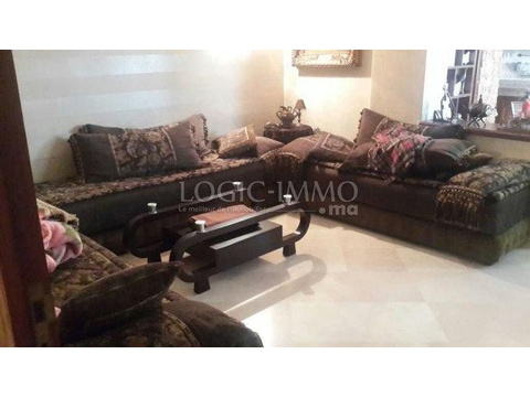 Etagenwohnung mieten in Casablanca, 3 Zimmer