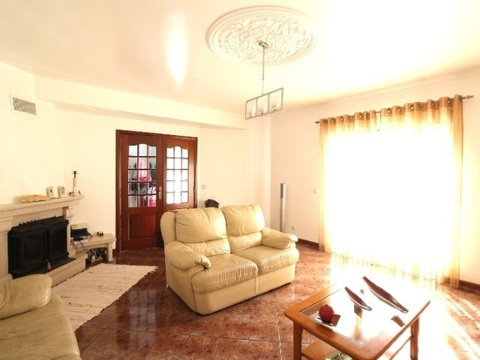 Einfamilienhaus kaufen in Atouguia da Baleia, 180 m² Grundstück, 207 m² Wohnfläche