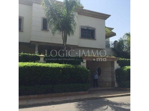 Einfamilienhaus kaufen in Casablanca, 4 Zimmer