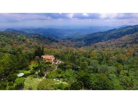 Einfamilienhaus kaufen in Santo Domingo, 8.482 m² Grundstück