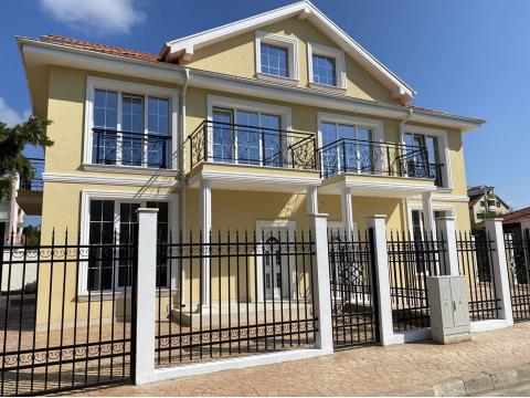 Villa kaufen in Rawda, 204 m² Grundstück, 210 m² Wohnfläche, 4 Zimmer