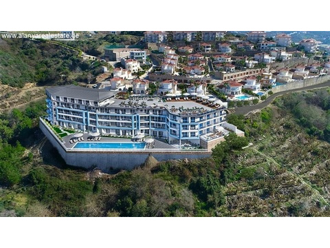 Kargicak Suite Residence mit Pool und Meerblick