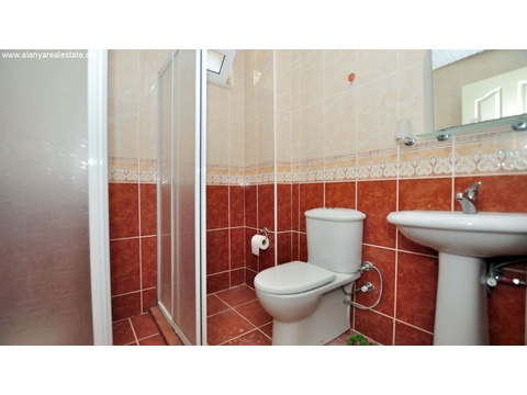 TOP ANGEBOT Geräumige Villa mit tollem Meerblick und gemeinschaftlichem Pool ()