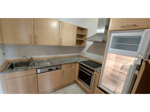 Etagenwohnung kaufen in Chemnitz, mit Stellplatz, 56 m² Wohnfläche, 2 Zimmer